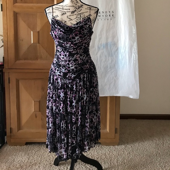 Diane von Furstenberg Low Back 💯% Silk Dress - Picture 1 of 5